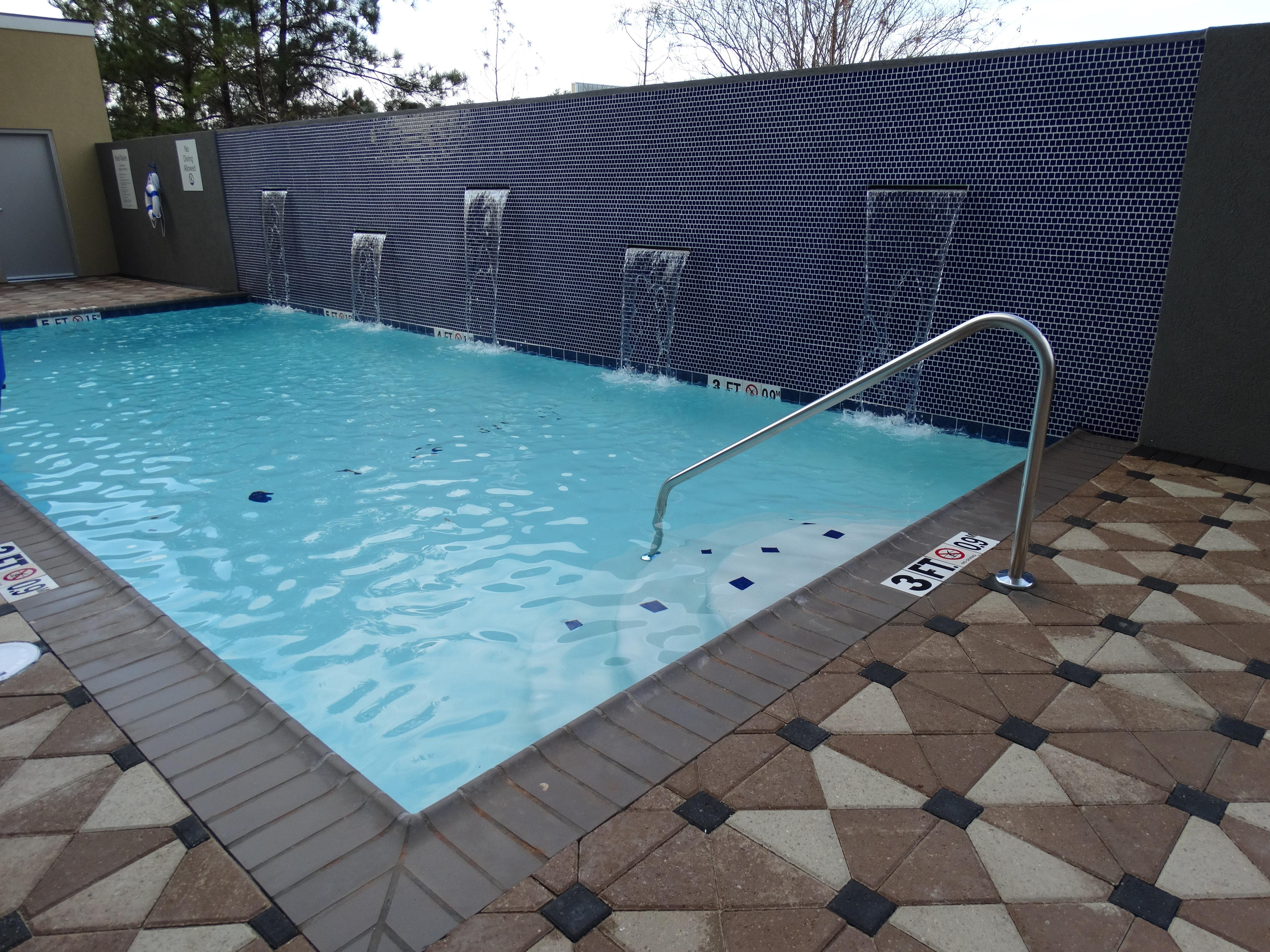 Holiday Inn Covington By Ihg Exterior photo